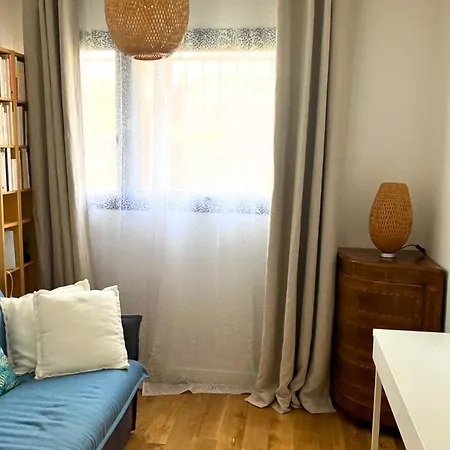 Elegant Near Buttes Chaumont - Welkeys Apartment